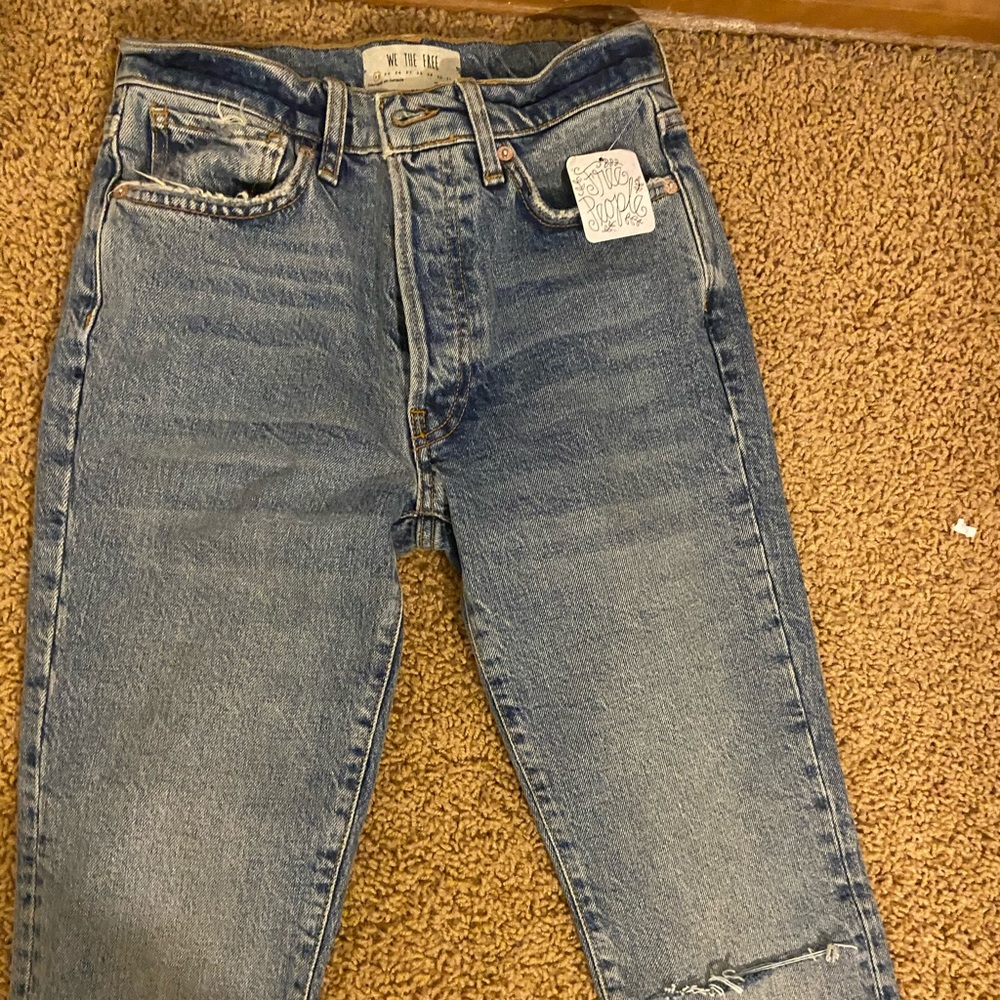 Jeans - Picture 2 of 4